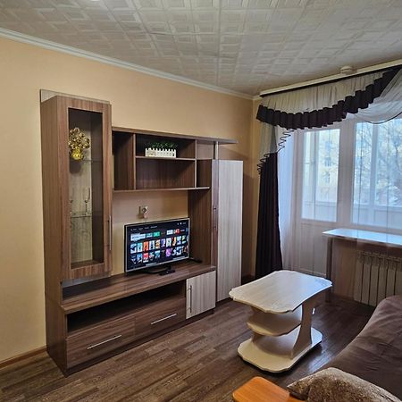 Lux Apartment On Potanina 19 Ustʼ-Kamenogorsk Exterior foto